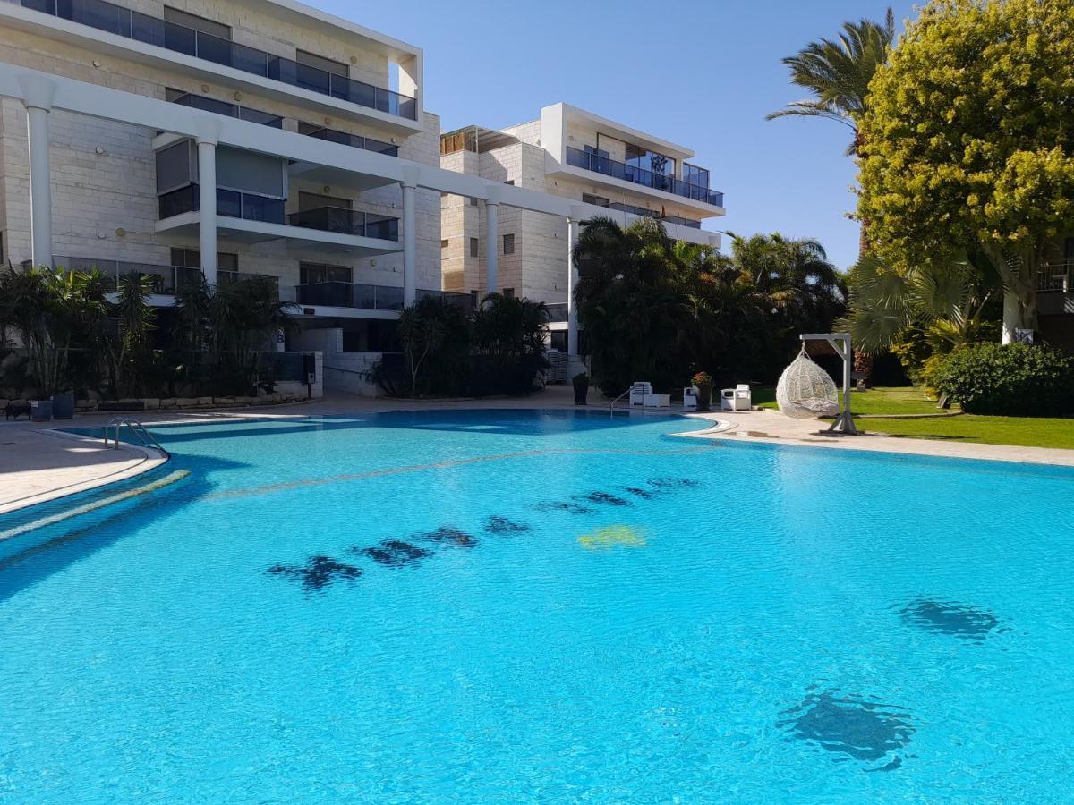 Royal Park Eilat Apartment Exterior photo